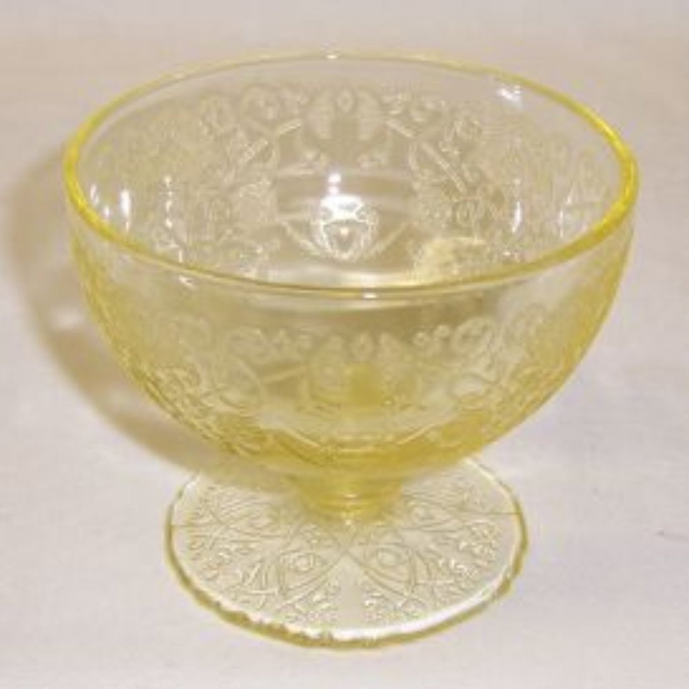 Hazel Atlas Depression Glass Yellow Florentine 1 Poppy 1 2 3/4 In Footed Sherbet